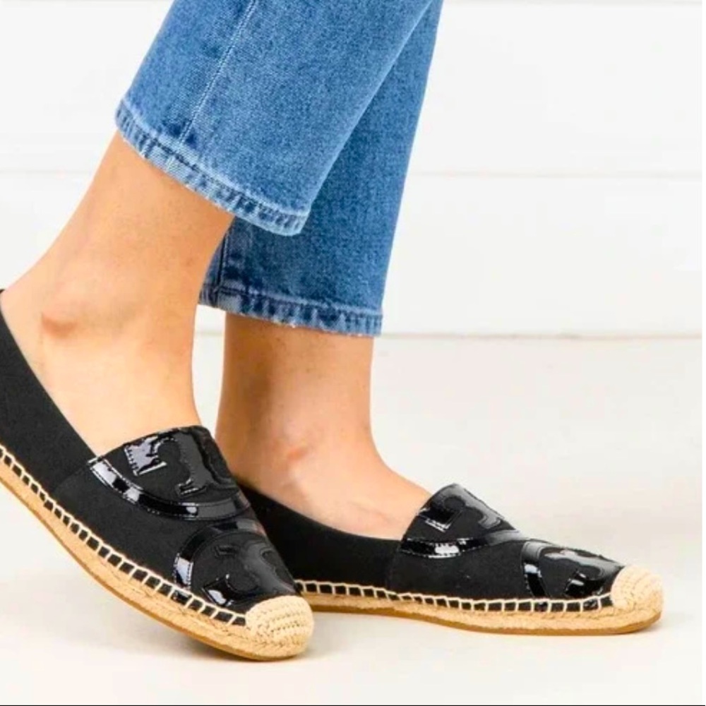 Tory Burch                                               Poppy Espadrille Black